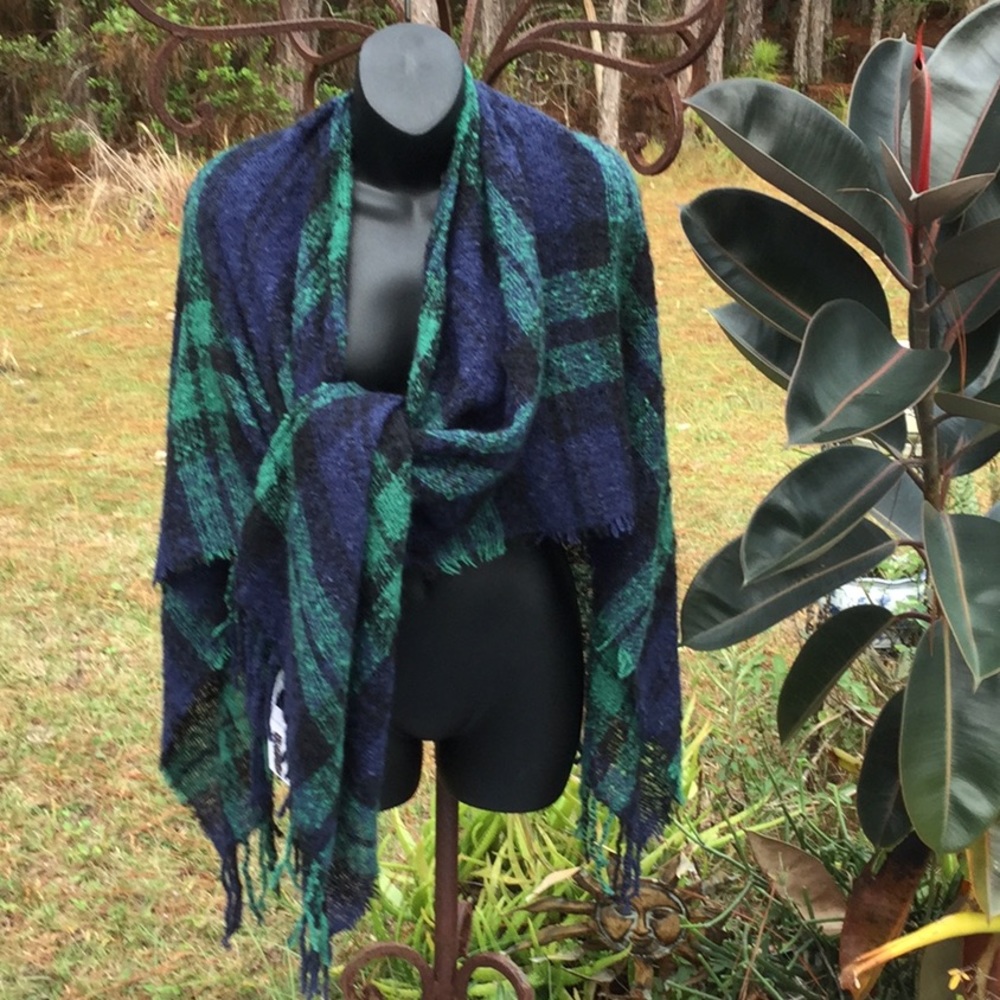 🦋NWT So Just Awesome Poncho / Wrap One Size Fits Wardrobe Closet Must Have🦋 - Picture 6 of 10